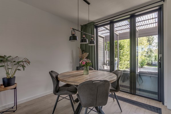 Medium property photo - Bernhardstraat 28, 3181 GB Rozenburg
